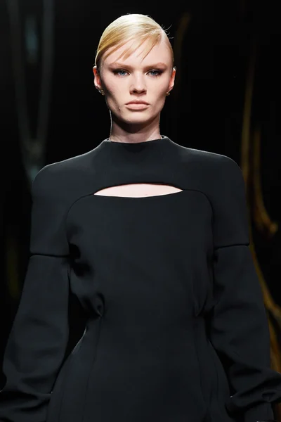 Look 7